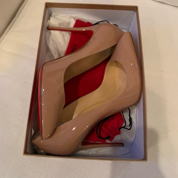 Christian Louboutin Pointed Toe 100 heel shoes - Picture 6 of 7